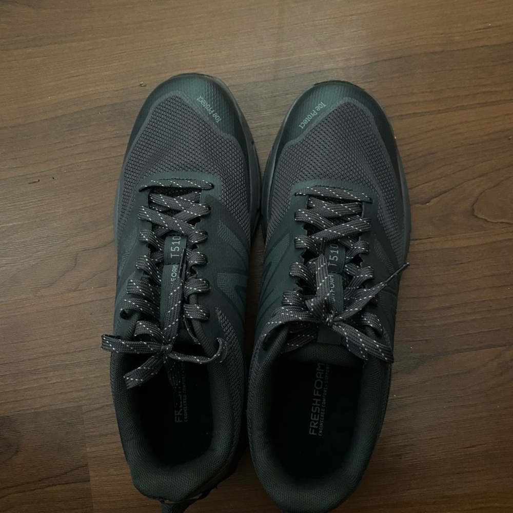 New Balance Dark Gray Athletic Shoes